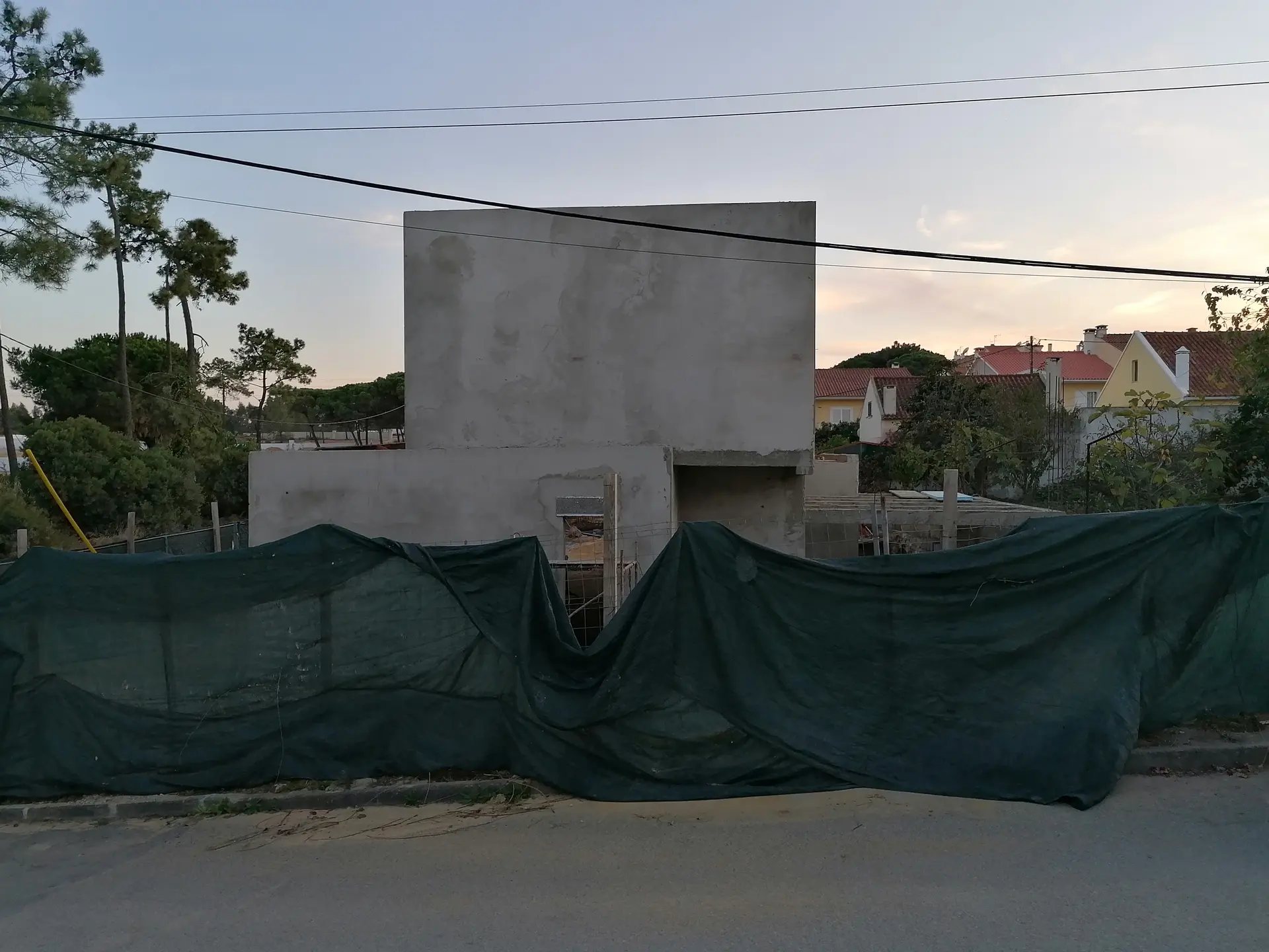 Moradia Esperança — Desenvolvimento de obra