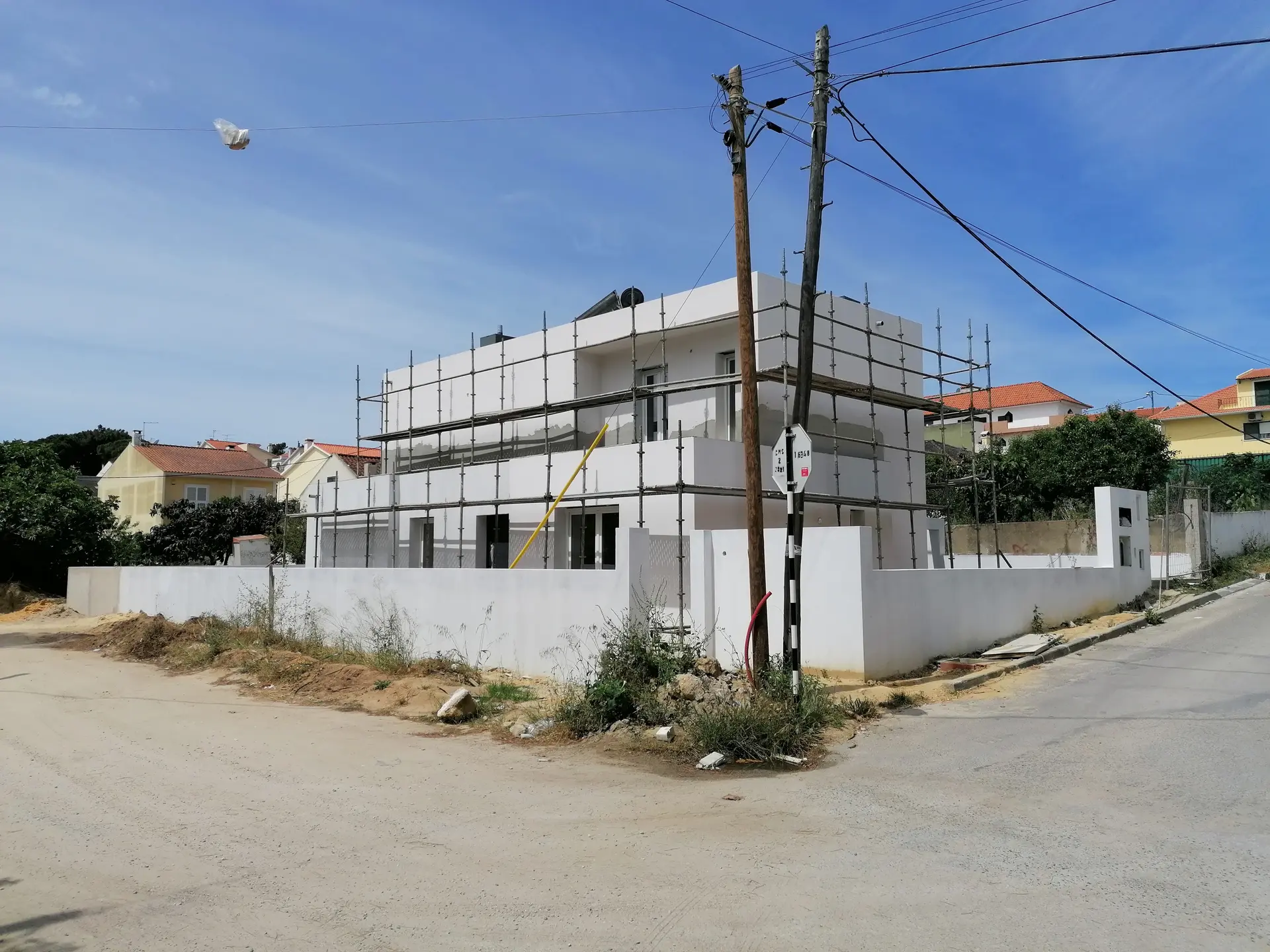 Moradia Esperança — Desenvolvimento de obra
