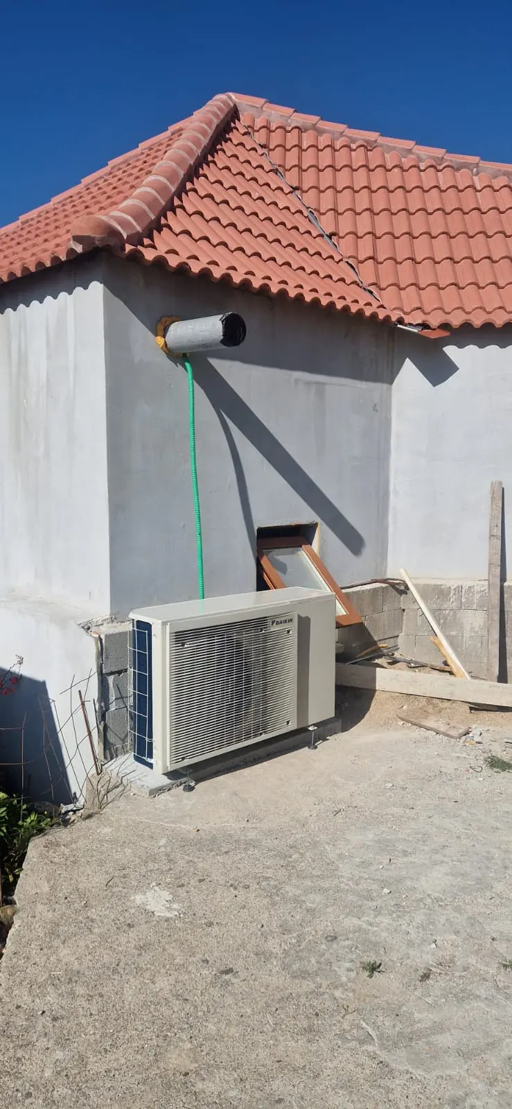 Reconstrução de Moradia no Rossão — AQS