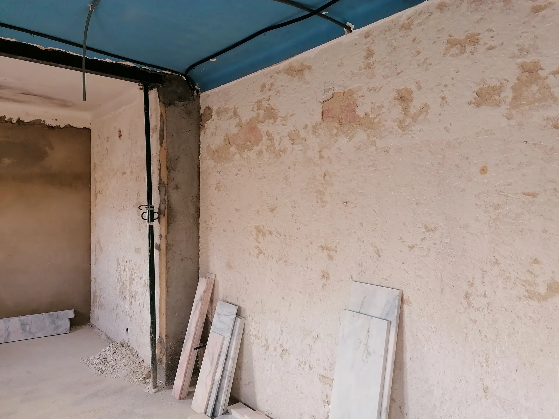 Remodelação de Apartamento no Seixal — Demolições