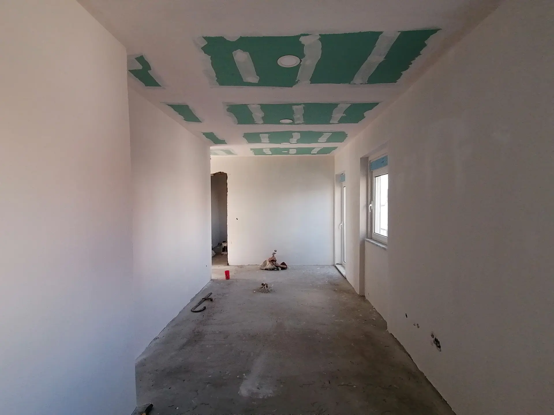 Remodelação de Apartamento no Seixal — Tetos falsos e estuques