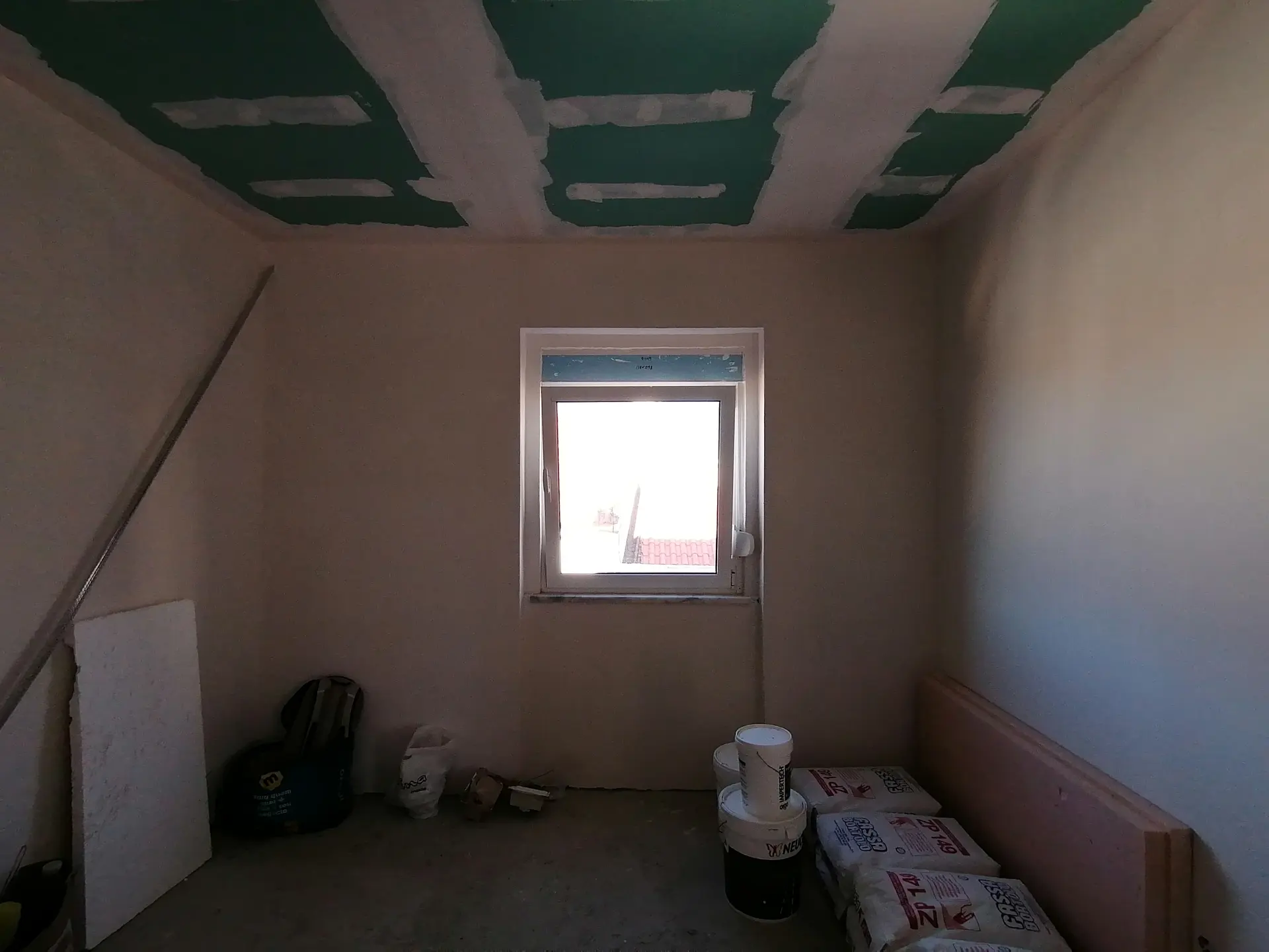 Remodelação de Apartamento no Seixal — Tetos falsos e estuques