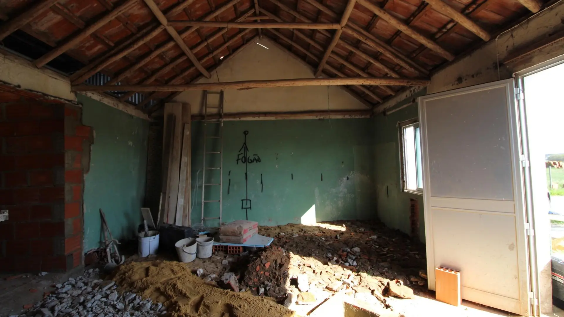 Remodelação de Moradia em Alto Estanqueiro–Jardia — Processo de obra