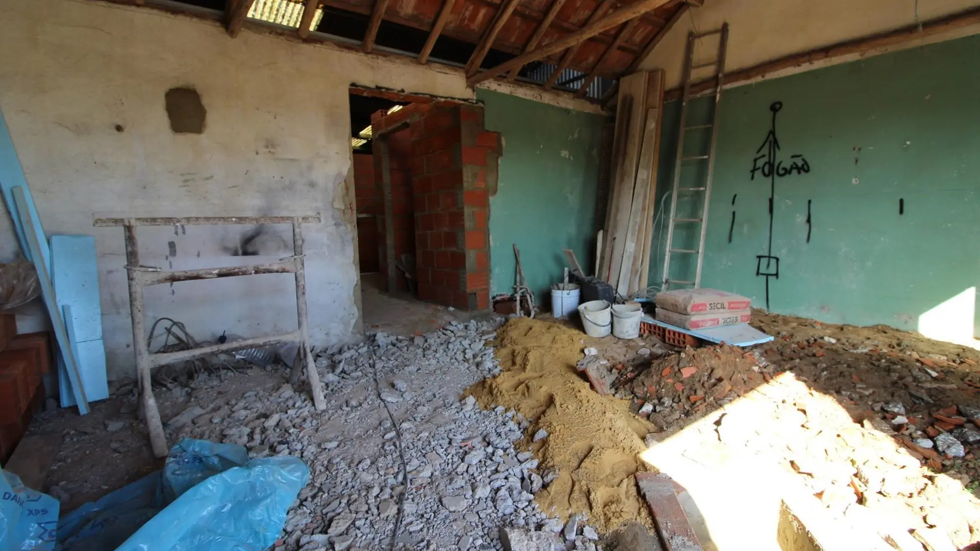 Remodelação de Moradia em Alto Estanqueiro–Jardia — Processo de obra