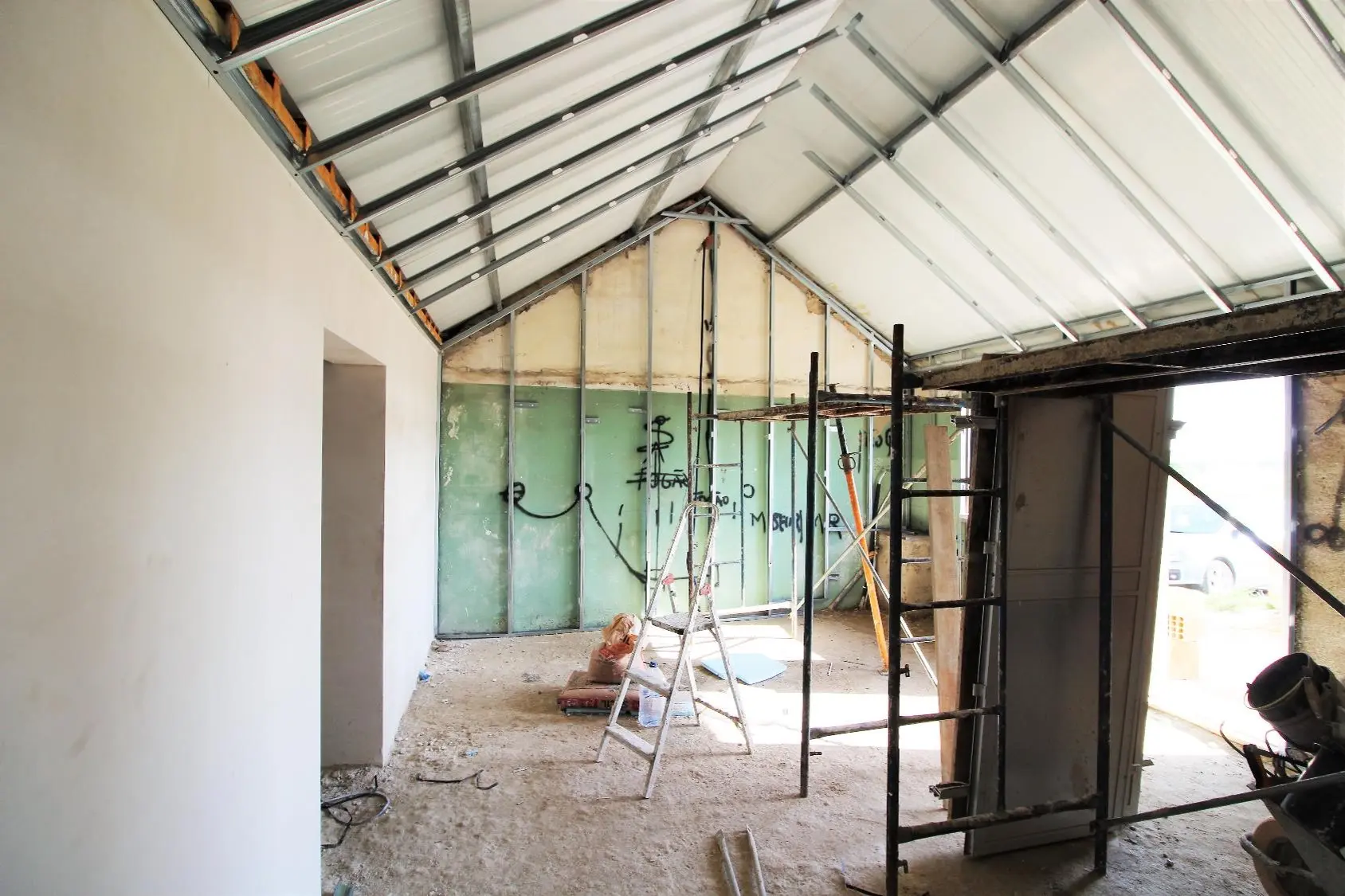 Remodelação de Moradia em Alto Estanqueiro–Jardia — Processo de obra